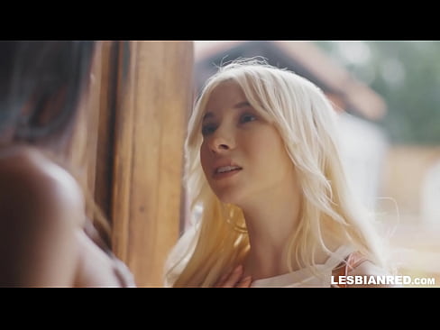 ❤️ A menina volta para casa alguns meses depois e acaba comendo a xoxota de sua madrasta Porno fodido em porno pt-br.porngameshub.ru ﹏